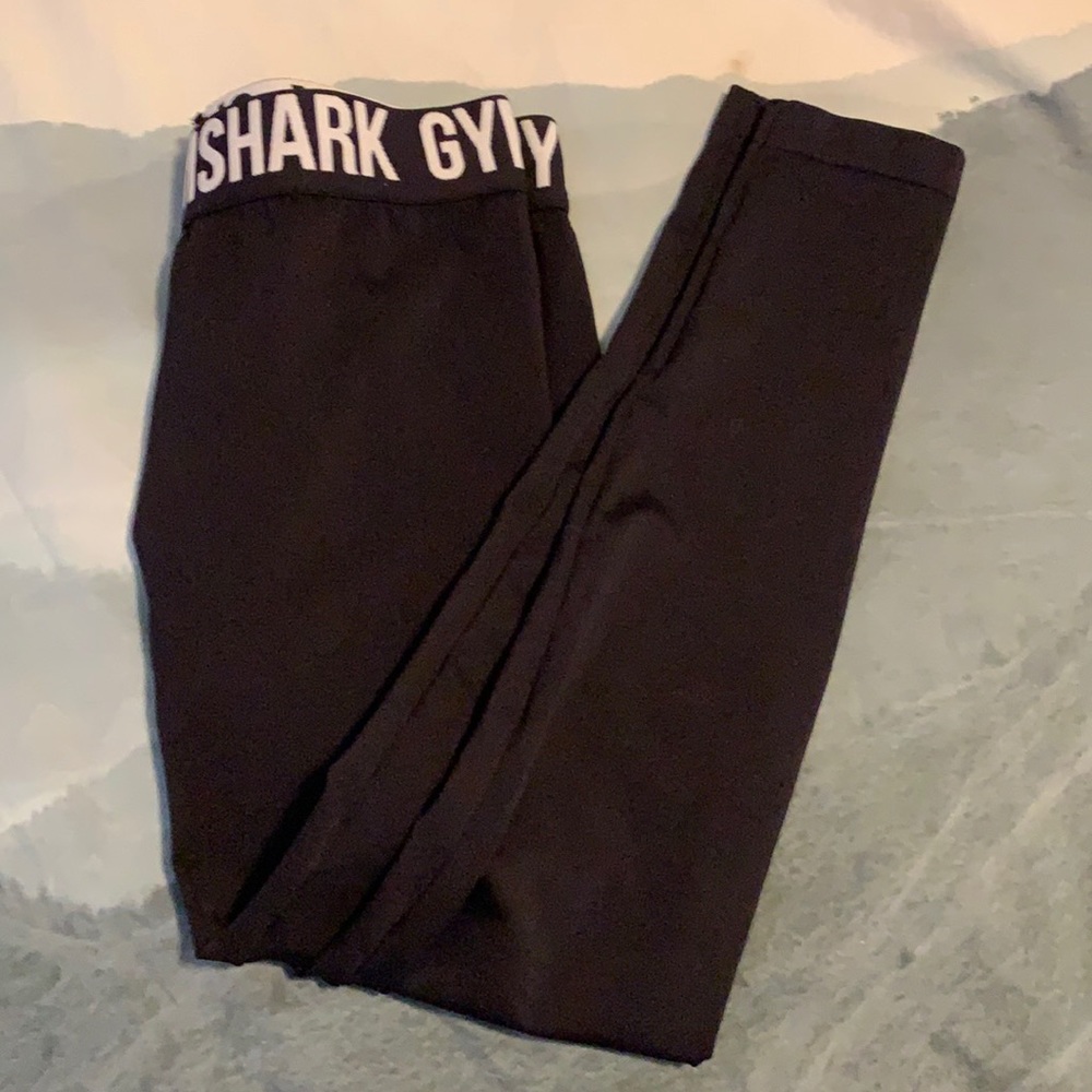 Gymshark seamless black leggings.
